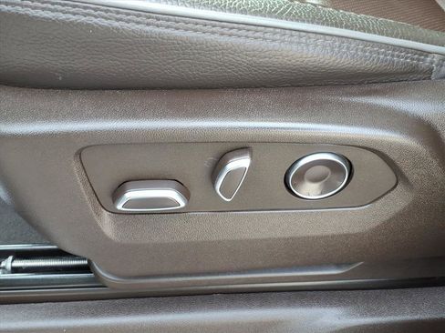 Used 2024 GMC Sierra 1500 Denali w/ Denali Reserve Package image 12