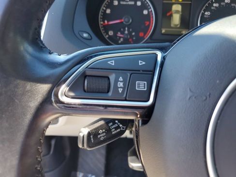 Used 2015 Audi Q3 2.0T Prestige w/ Prestige Package image 19