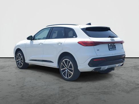 New 2026 Audi Q5 Premium Plus AWD/4WD image 3