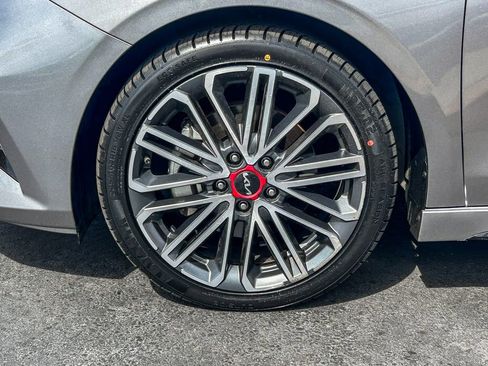 Used 2023 Kia Forte GT w/ GT2 Package image 11