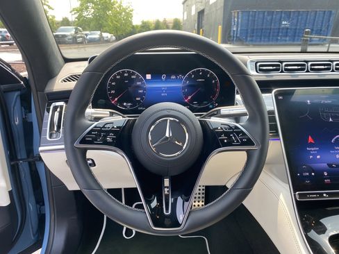 Used 2023 Mercedes-Benz S 580 4MATIC Sedan image 10