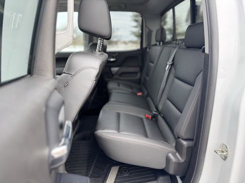 Used 2018 GMC Sierra 1500 SLT w/ All Terrain Package image 25