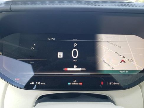 Used 2025 Land Rover Range Rover SE AWD/4WD image 33