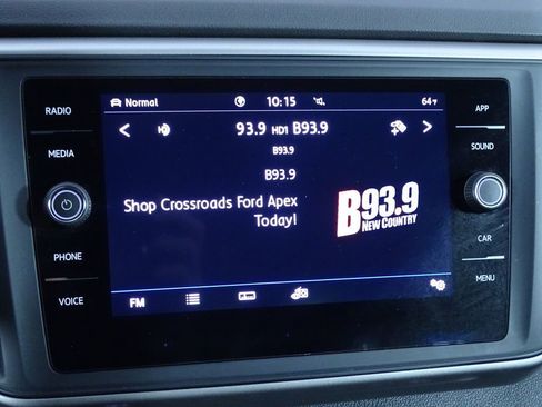 Used 2020 Volkswagen Atlas Cross Sport SE w/ Towing Package image 28