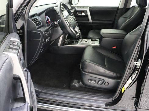 Used 2024 Toyota 4Runner Limited RWD image 14