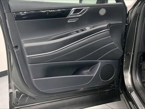 Used 2025 Genesis GV80 2.5T Standard AWD/4WD image 21