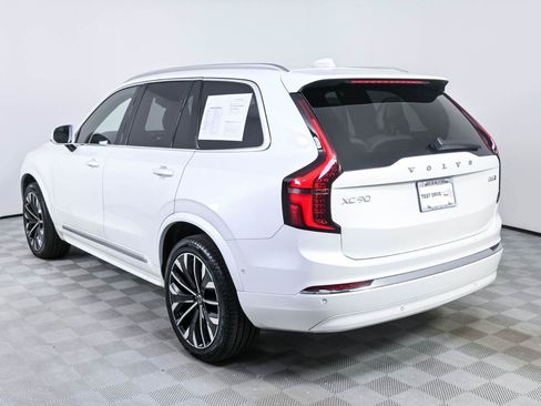 Certified 2026 Volvo XC90 B6 Ultra AWD/4WD image 3