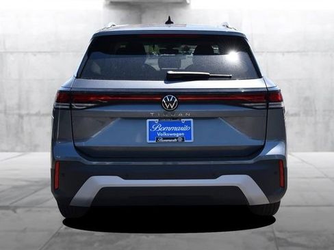 New 2026 Volkswagen Tiguan S FWD image 6