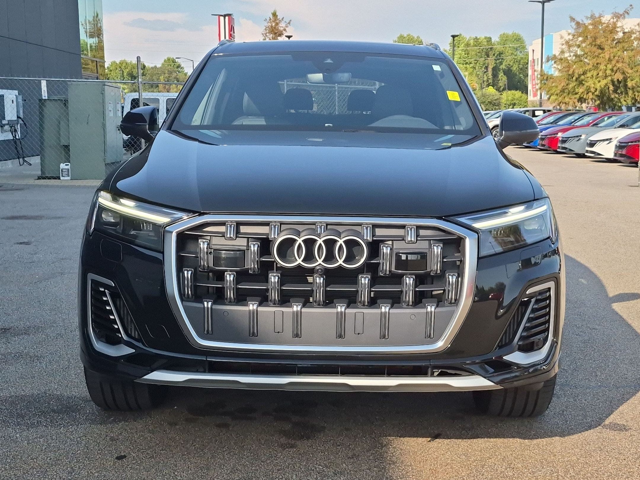 Used 2025 Audi Q7 3.0T Premium Plus AWD/4WD image 9