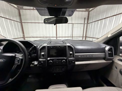 Used 2020 Ford F250 XLT w/ XLT Value Package AWD/4WD image 17