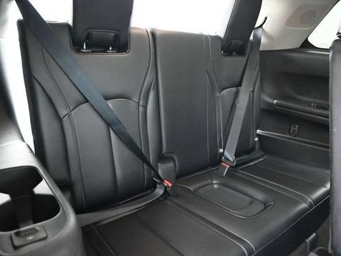 Used 2023 INFINITI QX60 Luxe w/ Performance Audio Package AWD/4WD image 24