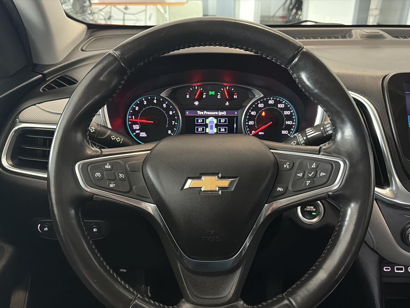 Used 2019 Chevrolet Equinox Premier AWD/4WD image 18