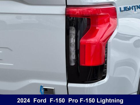 Used 2024 Ford F150 Lightning Pro AWD/4WD image 33