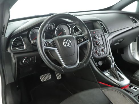 Used 2019 Buick Cascada Sport Touring FWD image 2
