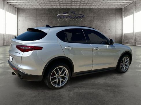 Used 2018 Alfa Romeo Stelvio Ti Sport AWD/4WD image 3