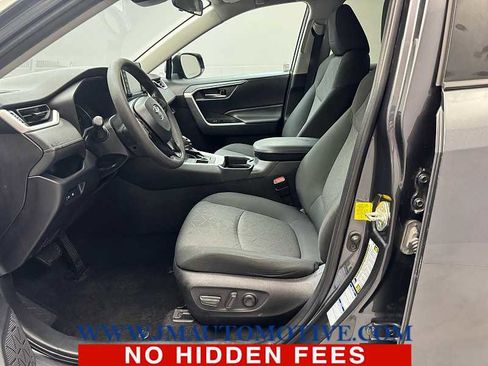 Used 2020 Toyota RAV4 XLE image 12