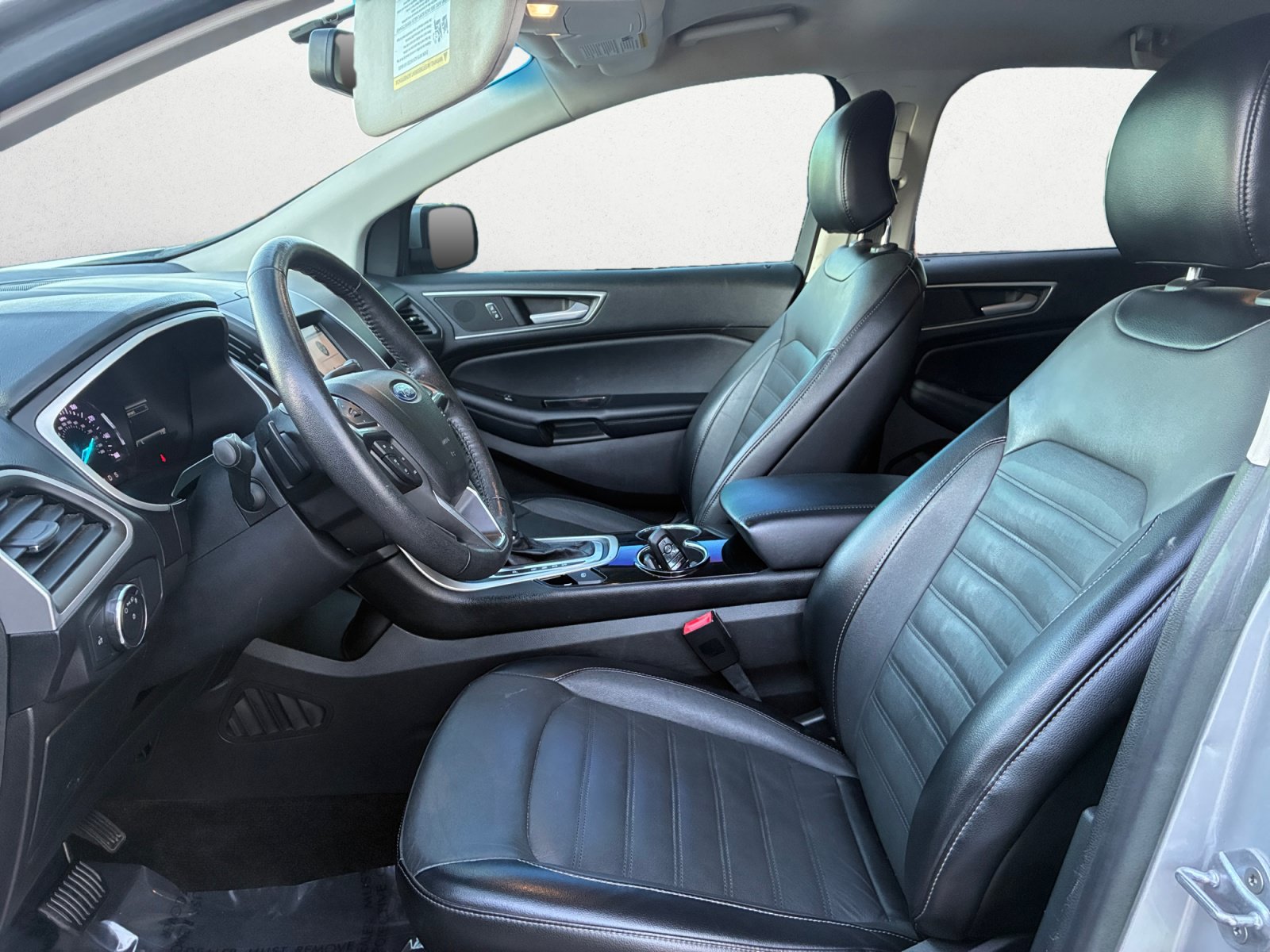 Used 2018 Ford Edge SEL w/ Equipment Group 201A FWD image 8