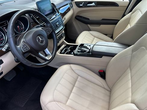 Used 2018 Mercedes-Benz GLE 350 image 10