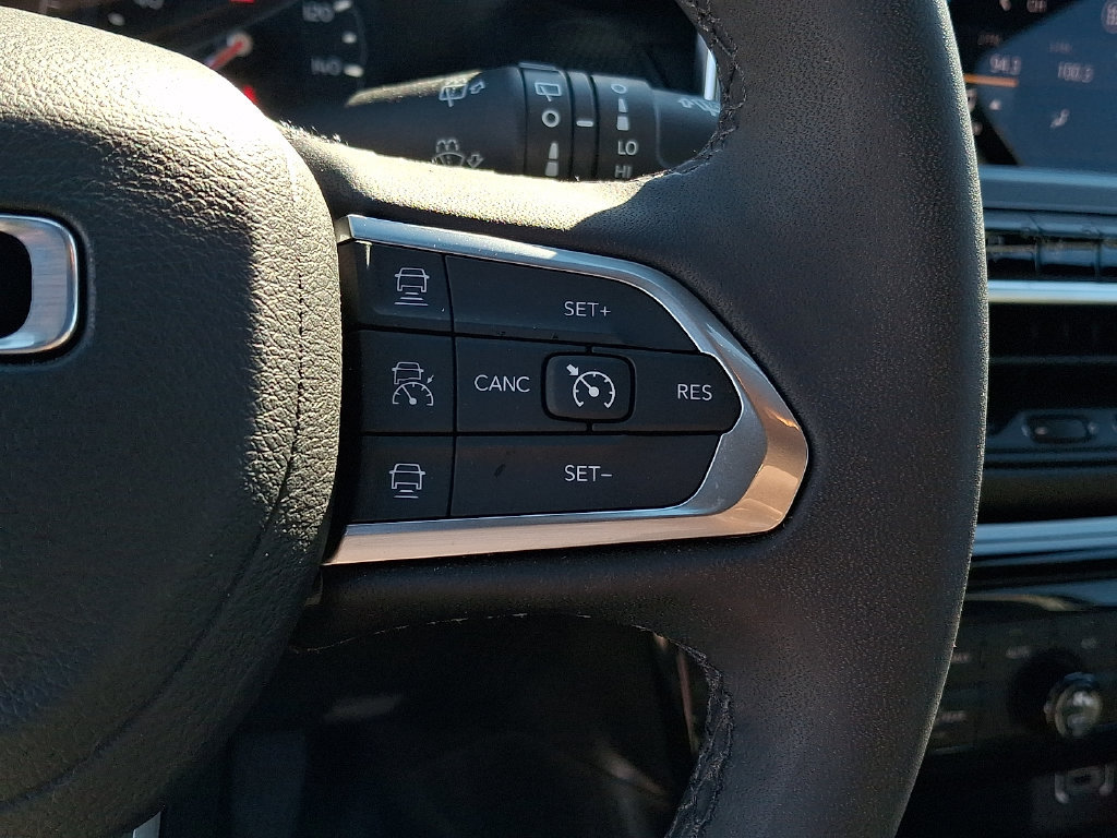 Certified 2026 Jeep Compass Limited AWD/4WD image 21