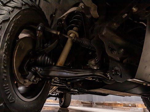 Used 2021 Chevrolet Silverado 1500 LT Trail Boss w/ Convenience Package II image 13