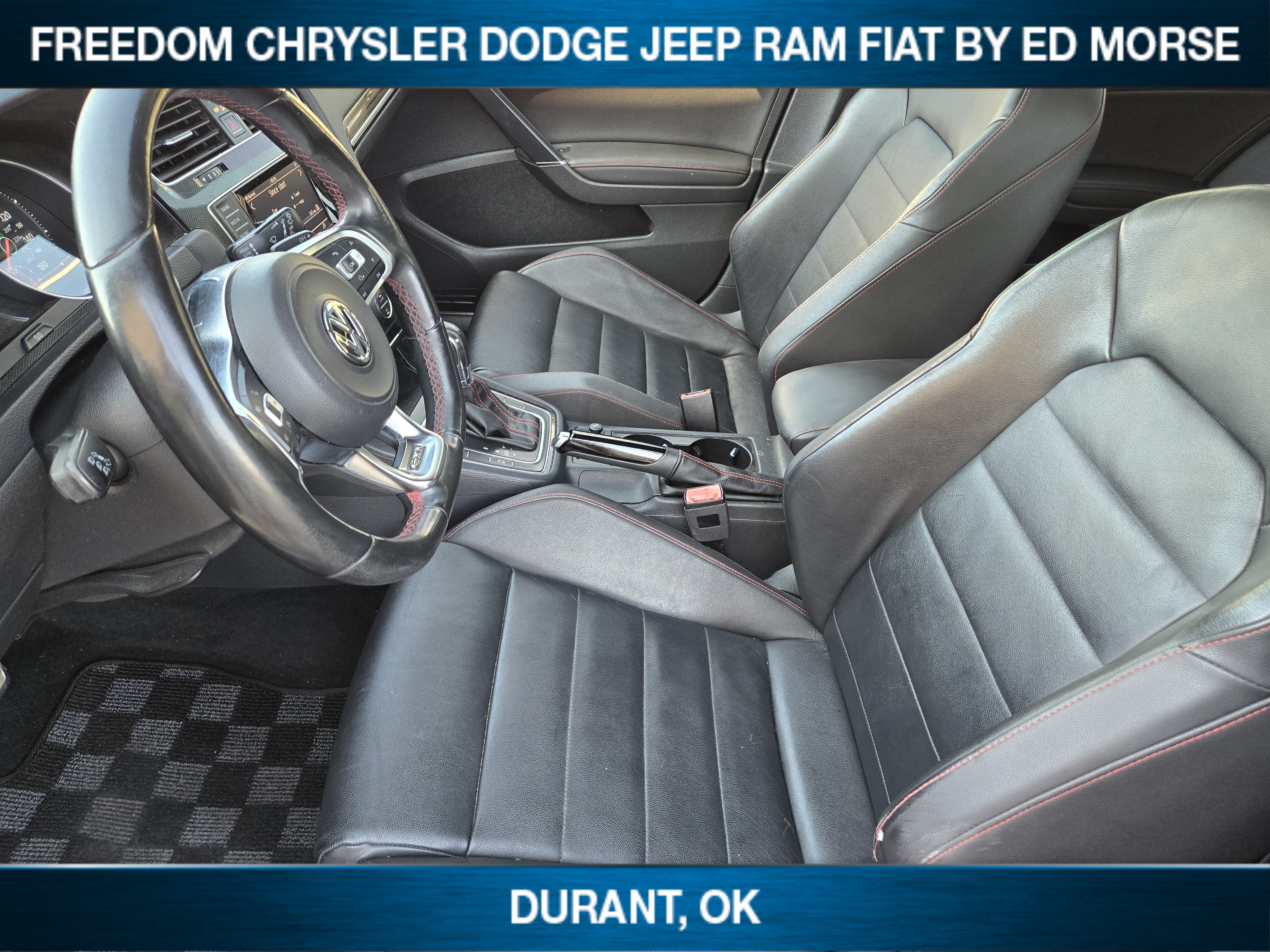 Used 2015 Volkswagen Golf 4-Door FWD image 9