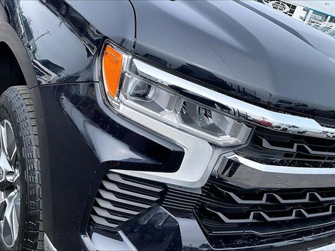 Used 2024 Chevrolet Silverado 1500 LT image 26