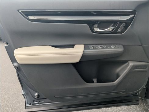 Certified 2024 Honda CR-V EX-L image 17