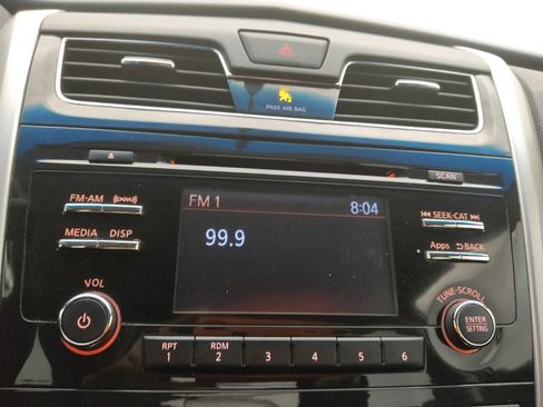 Used 2015 Nissan Altima 2.5 SV image 25