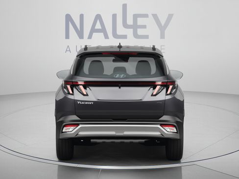 Used 2025 Hyundai Tucson SEL FWD image 4