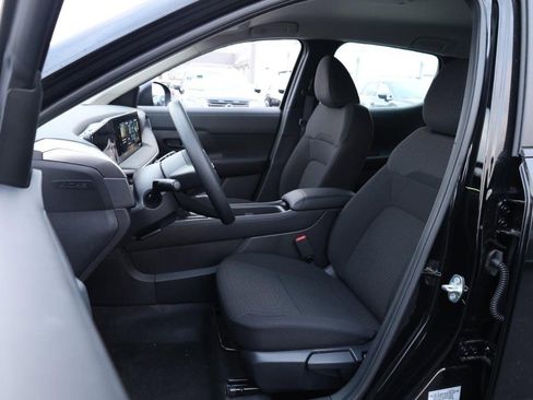 New 2026 Nissan Kicks S image 8