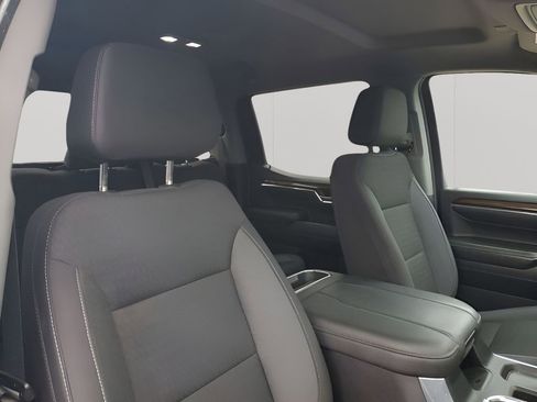 Used 2024 Chevrolet Silverado 1500 LT Trail Boss w/ Protection Package AWD/4WD image 15