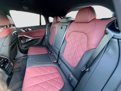 New 2027 BMW X6 M60i AWD/4WD image 20