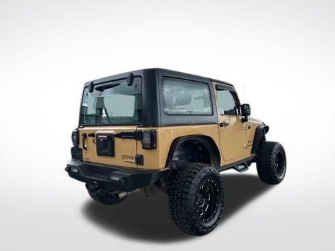 Used 2014 Jeep Wrangler Sport w/ Connectivity Group AWD/4WD image 11