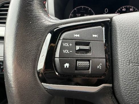 Used 2025 Honda Odyssey Sport-L image 16