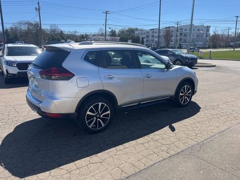 Used 2019 Nissan Rogue SL AWD/4WD image 19