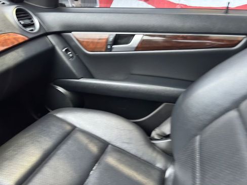 Used 2012 Mercedes-Benz C 300 4MATIC Sedan image 25