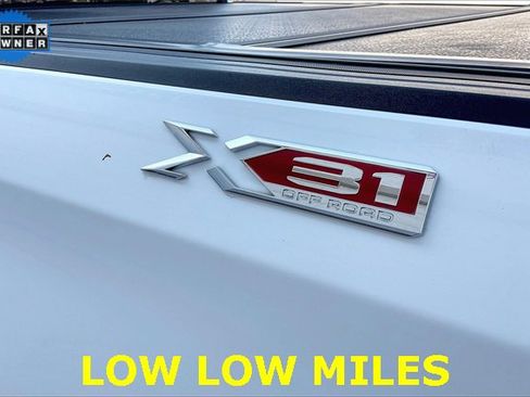 Used 2023 GMC Sierra 1500 SLT w/ SLT Convenience Package image 7