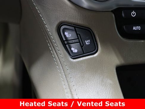 Used 2016 GMC Yukon SLT w/ Open Road Package image 24