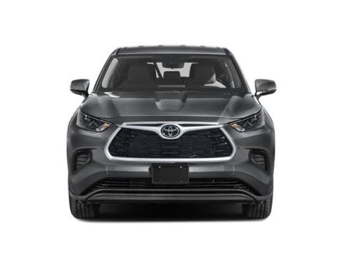 Used 2023 Toyota Highlander LE AWD/4WD image 7
