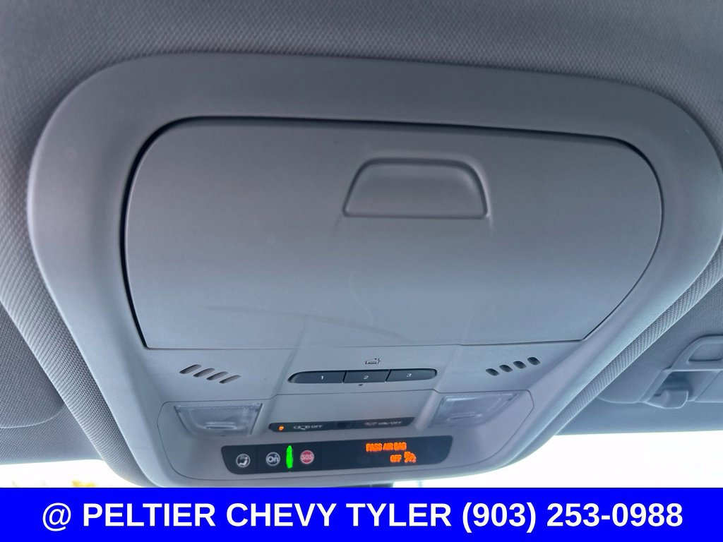 Used 2021 GMC Terrain SLT w/ LPO, Floor Liner Package FWD image 18