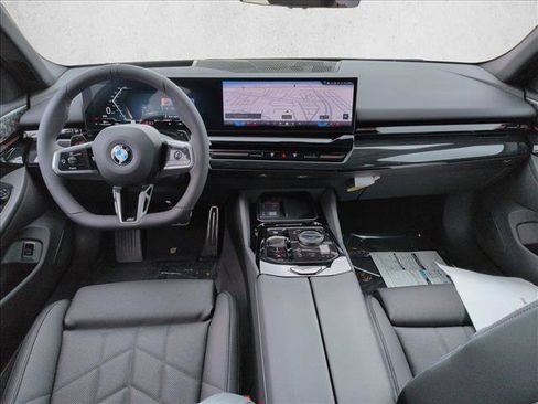 New 2026 BMW 530i RWD image 14