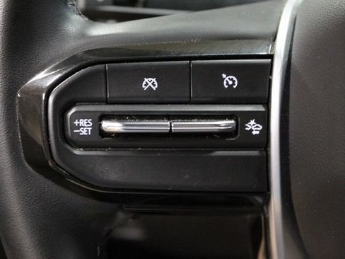 Used 2024 Chevrolet Colorado LT w/ LT Convenience Package II AWD/4WD image 22