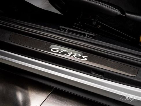 Used 2016 Porsche 911 GT3 RS RWD image 24