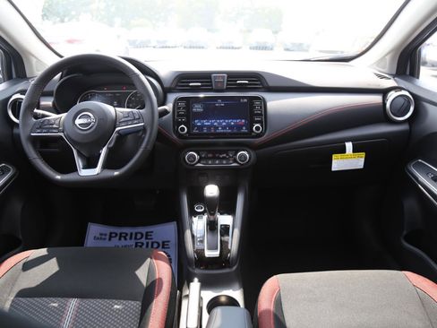 New 2025 Nissan Versa SR w/ Trunk Package image 17