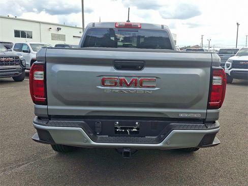 New 2025 GMC Canyon Elevation w/ Convenience Package image 5