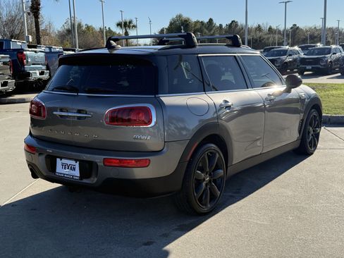 Used 2016 MINI Cooper Clubman image 5