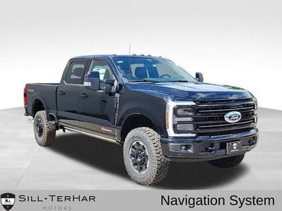 New 2025 Ford F350 Platinum w/ Tremor Off-Road Package