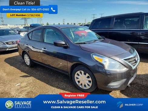 Used 2015 Nissan Versa SV FWD image 5