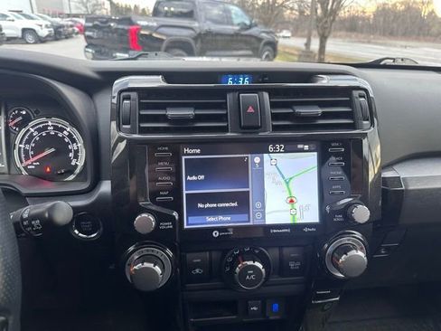 Used 2023 Toyota 4Runner TRD Off-Road Premium w/ Moonroof Package image 15