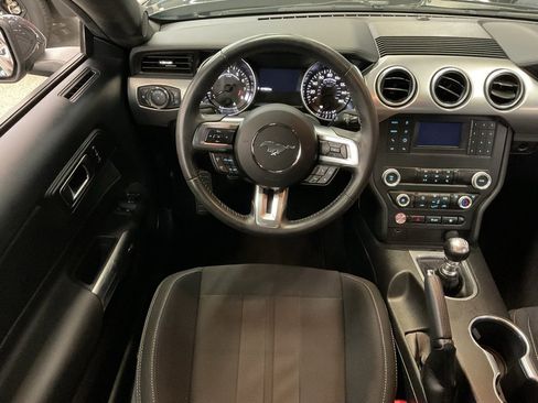 Used 2020 Ford Mustang GT image 11